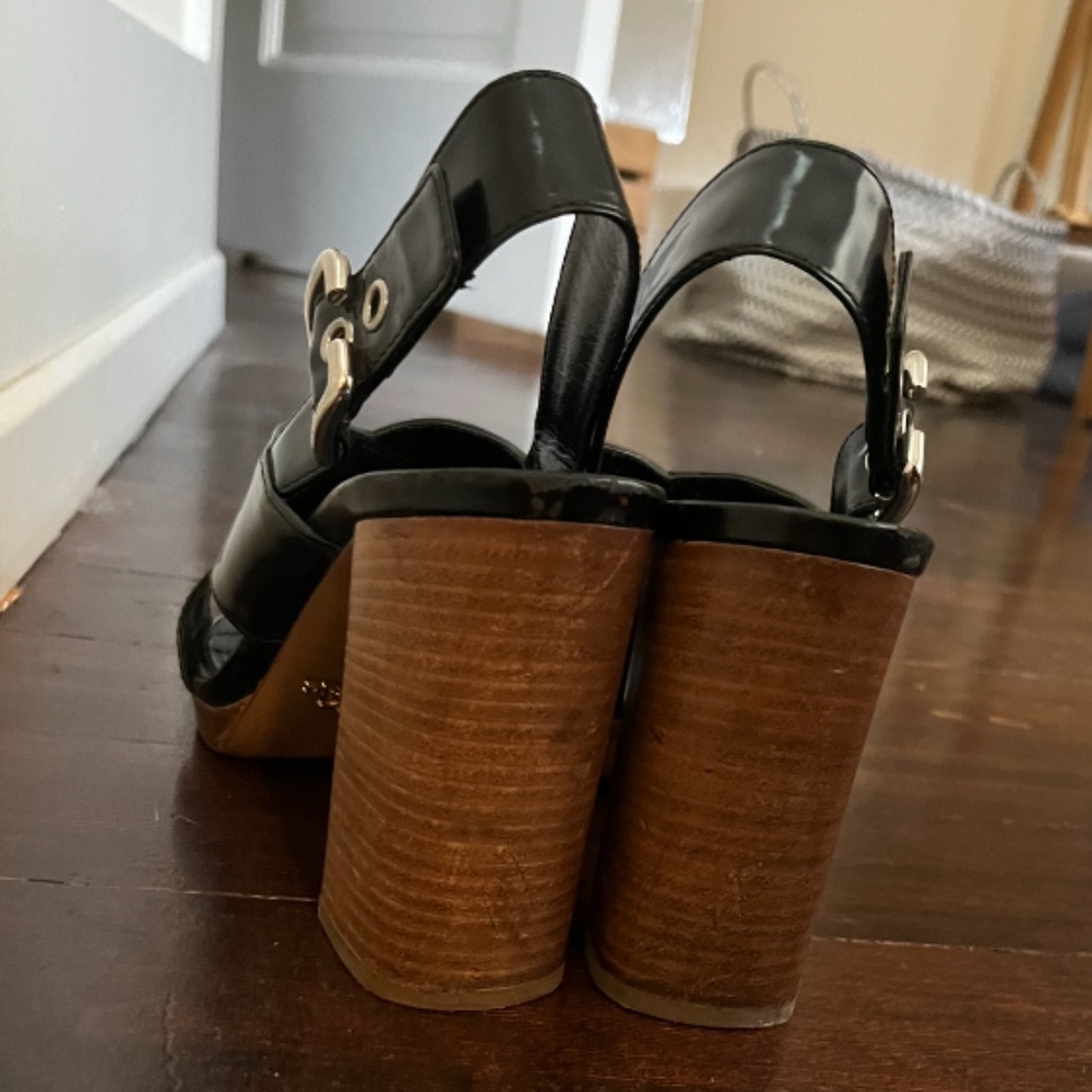 PRADA Women - Genuine Black Patent Leather Wedges - Size 41 - Picture 8 of 10